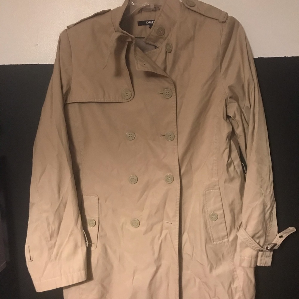 DKNY trench looks like new.